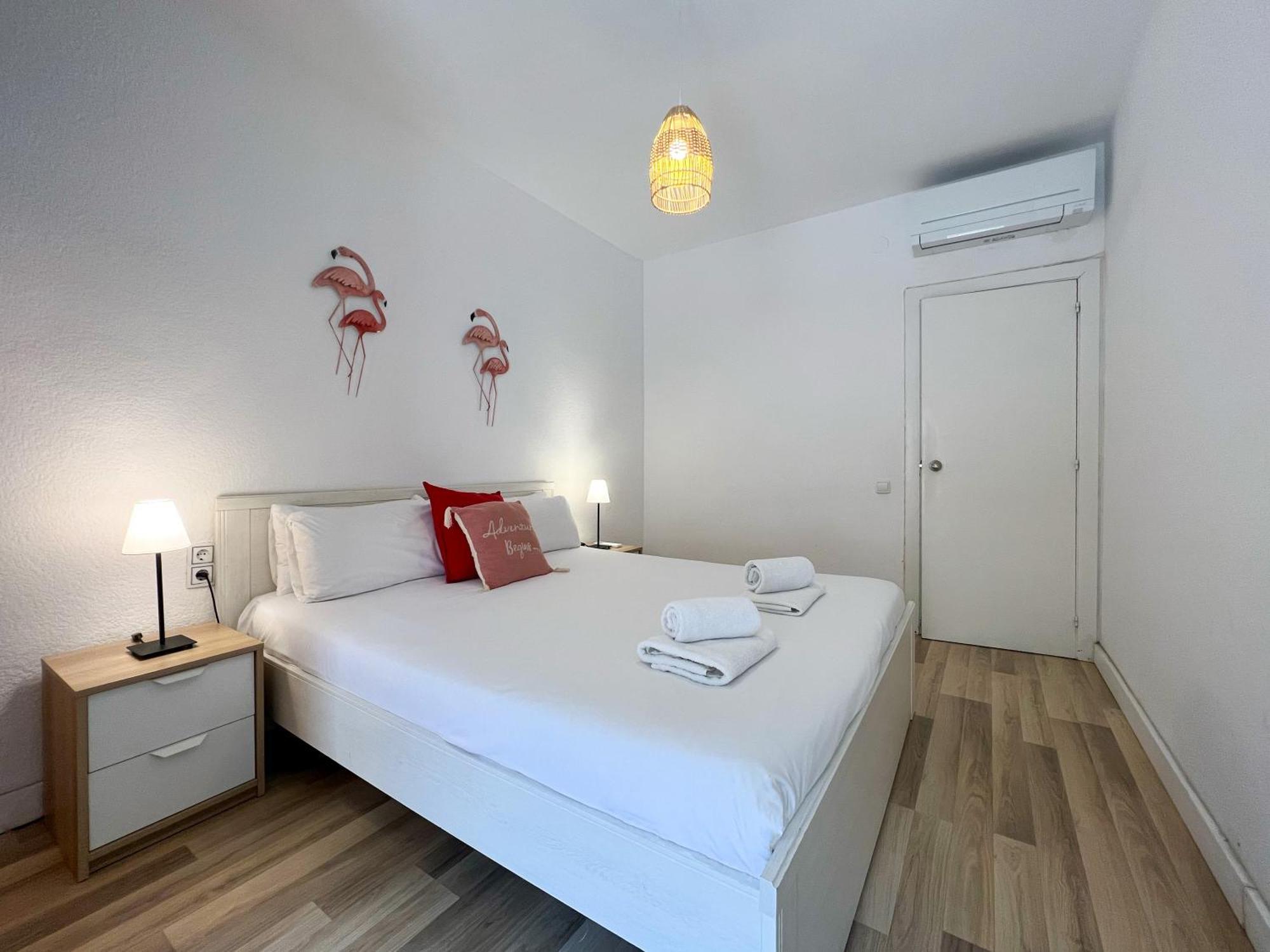 Stay U-Nique Apartments Sardenya II บาร์เซโลนา ภายนอก รูปภาพ